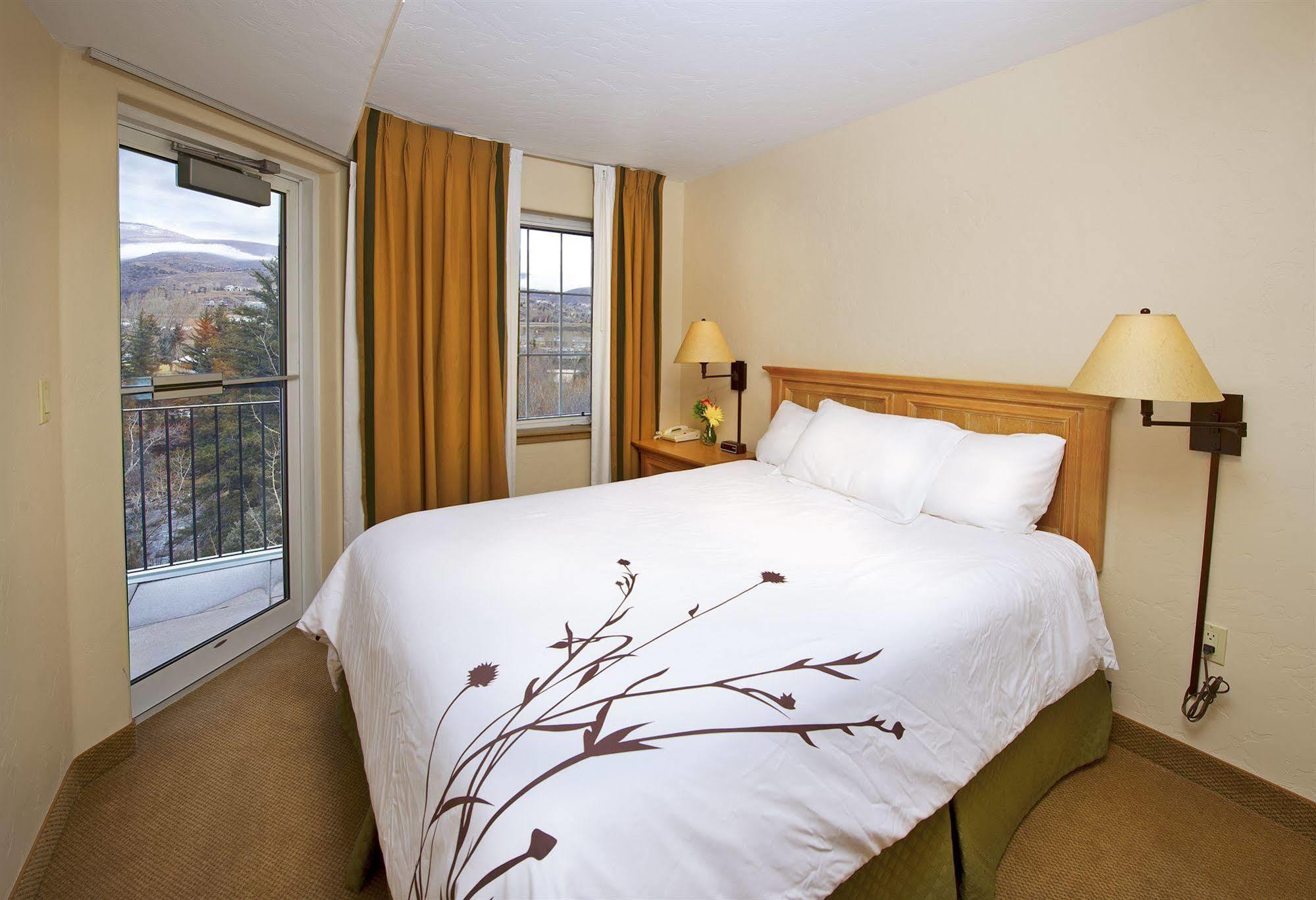 The Inn At Riverwalk Edwards Extérieur photo