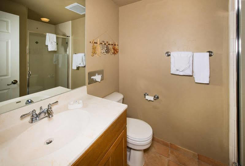 The Inn At Riverwalk Edwards Extérieur photo